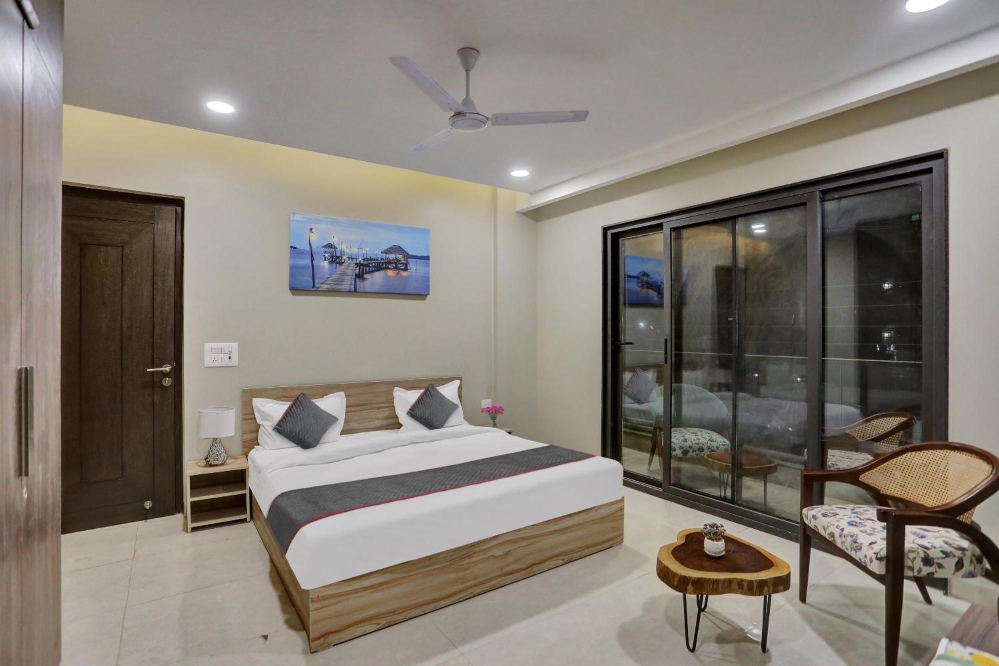Townhouse Xanthe Hotel Ноида Екстериор снимка